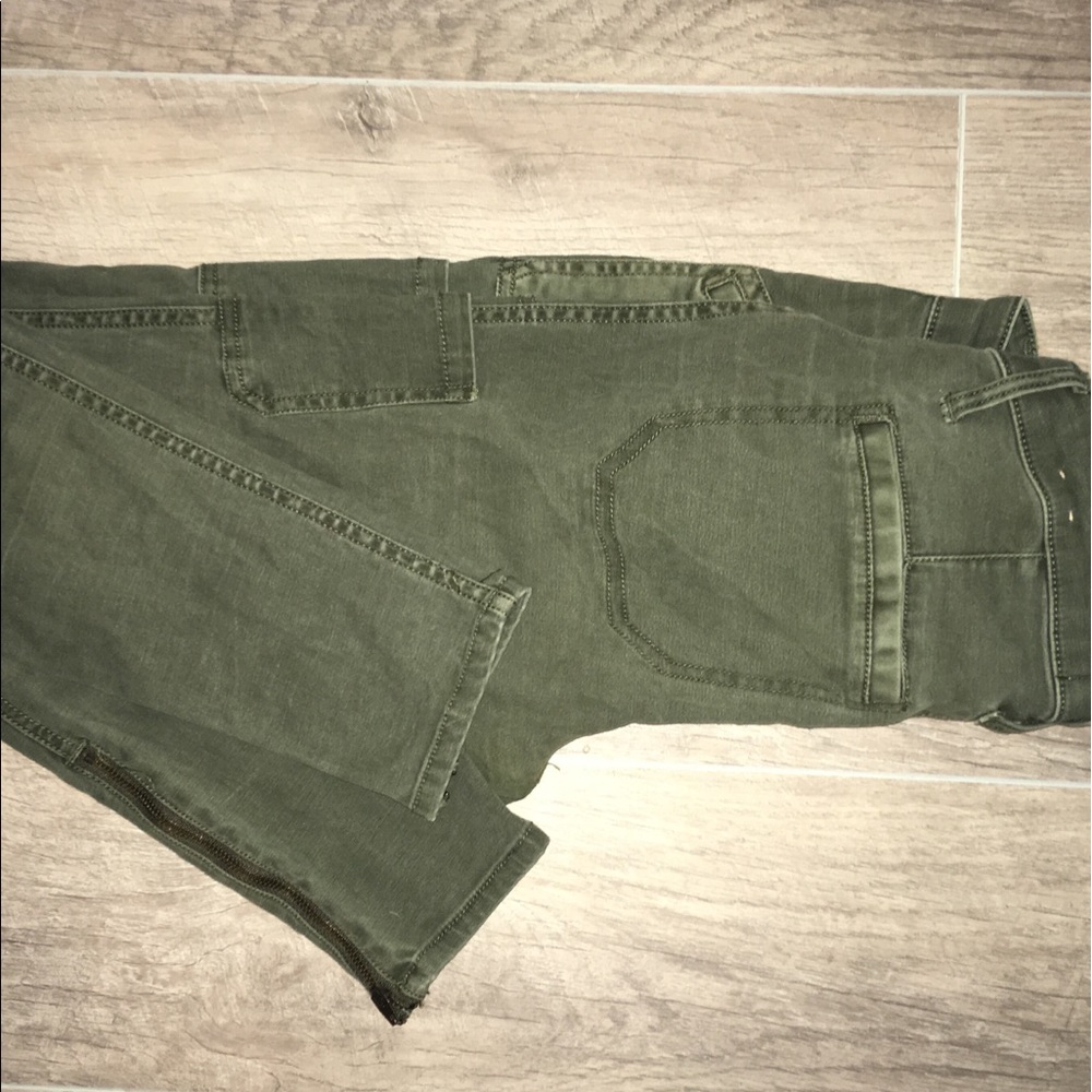 Hollister pants